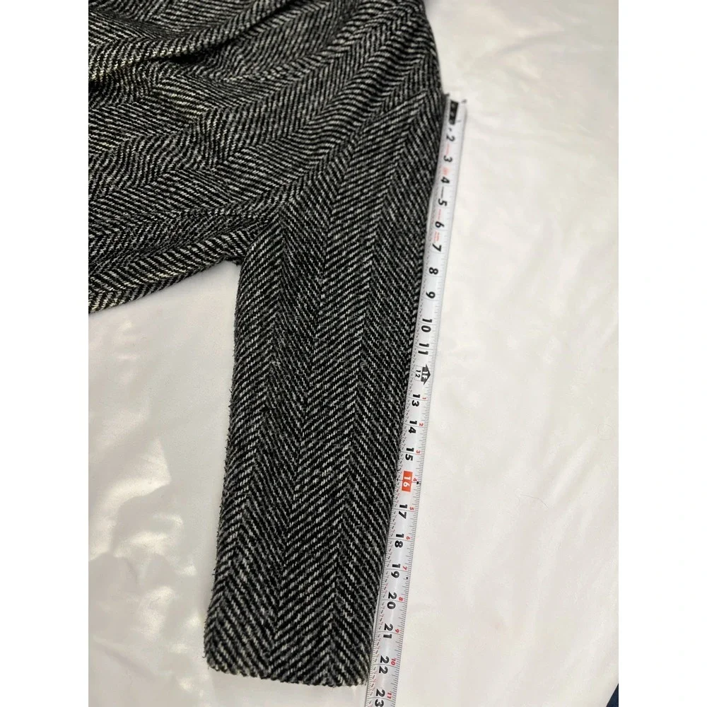 H&M Black and White One Button Blazer- Herringbone Pattern Size 6 - Picture 5 of 12